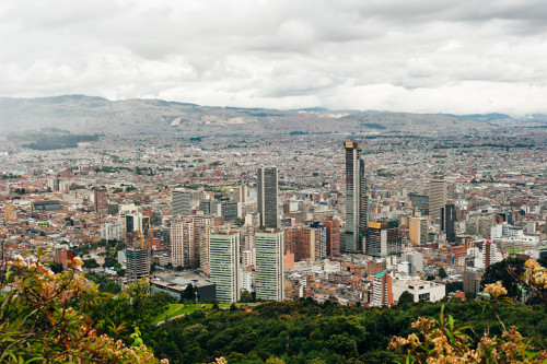 Photo panorama du centre ville de Bogota en Colombie
