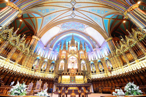 Le sublime intérieur de la basilique Notre Dame de Montréal
