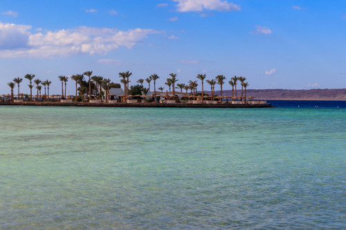 Photo de la mer rouge et de ses palmiers à Hurghada