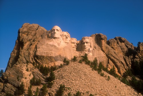 Photo du monument national du Mont Rushmore en Dakota du Sud aux États-Unis