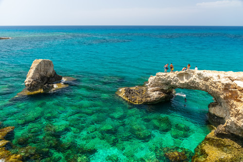 Magnifique photo des eaux azur de Chypre
